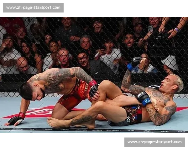 托普里亚 2 分 32 秒弑神！UFC 轻量级王座易主，奥利维拉王朝彻底终结