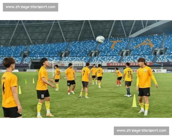 多特蒙德助力常州 “苏超” 北伐:德甲经验点燃龙城绿茵激情 多特蒙德助力常州 “苏超” 北伐:德甲经验点燃龙城绿茵激情